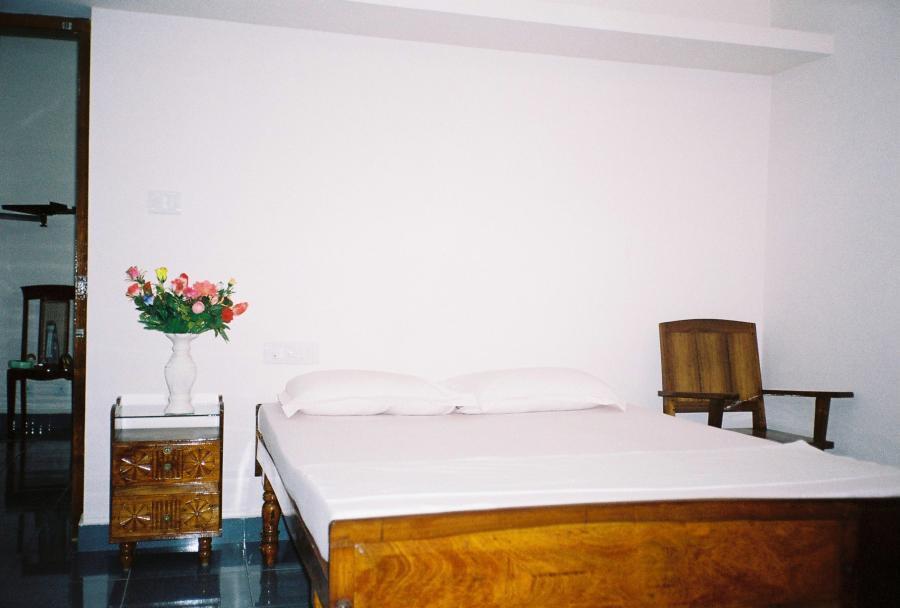 Indira Guesthouse 可瓦兰 外观 照片